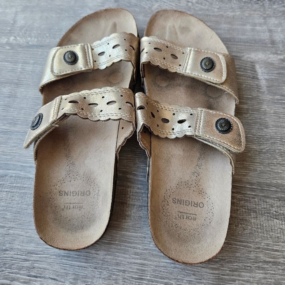Earth Origins Women's Sandals, Size 6.5, Gold - Picture 2 of 6